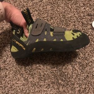 Rock climbing shoes